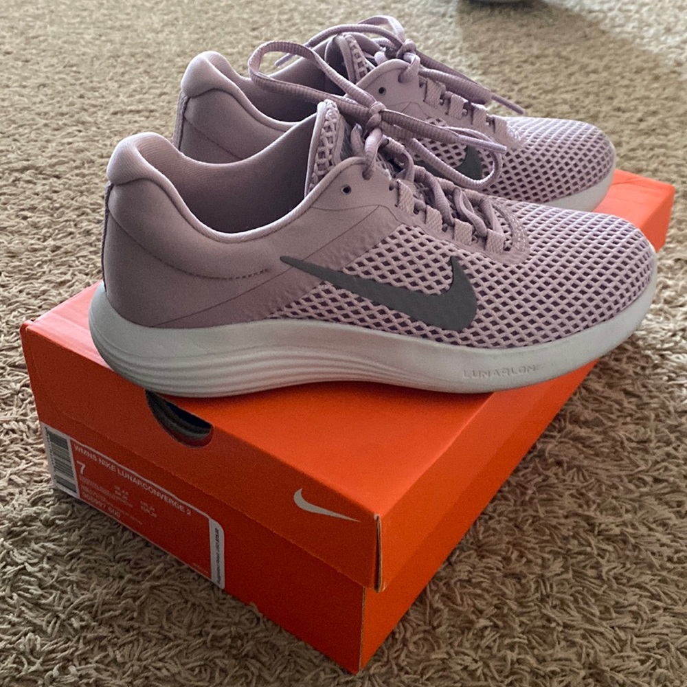 Nike Sneakers